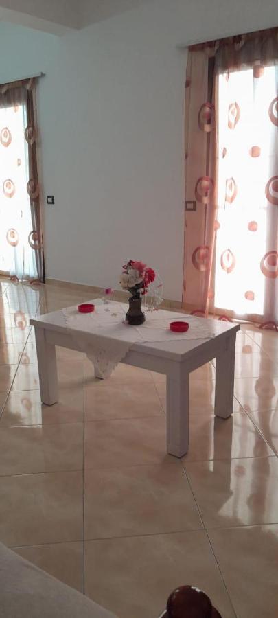Casa Intera La Paghi Come Una Camera The Home With The Price Of A Room ドゥラス エクステリア 写真